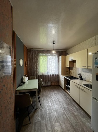 Продам 3кв.  Бульвар Строителей 10. - фото 1