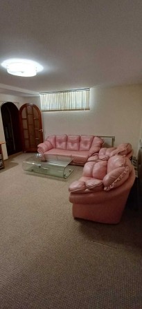 Продається квартира 200 м.кв .з ділянкою - фото 1