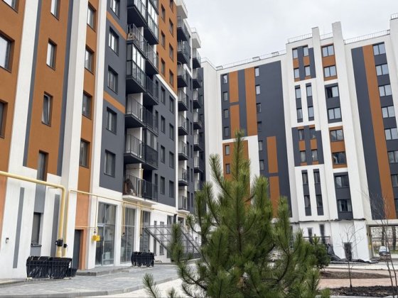 Велика 2 кімнатна квартира Винница