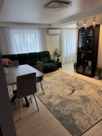 3 кімнатна квартира. Бабурка. З ремонтом і меблями. - фото 1