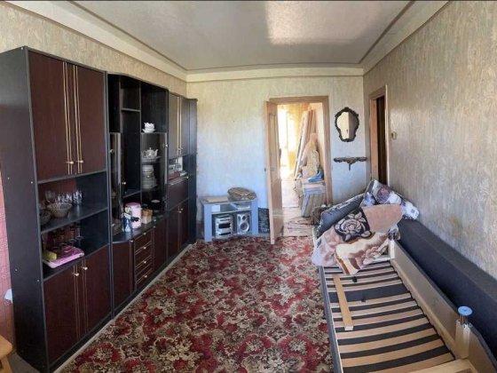 Продам 3 кімнату квартиру на Покровському Днепр