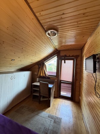 Кімната в котеджному будинку, Спортивна 32. Центр. локація - фото 1