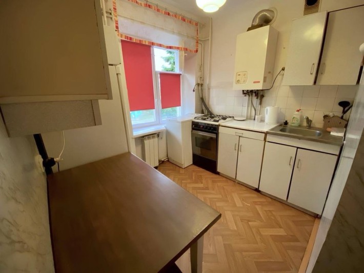 Здається окрема кімната по вул. Набережна. - фото 1