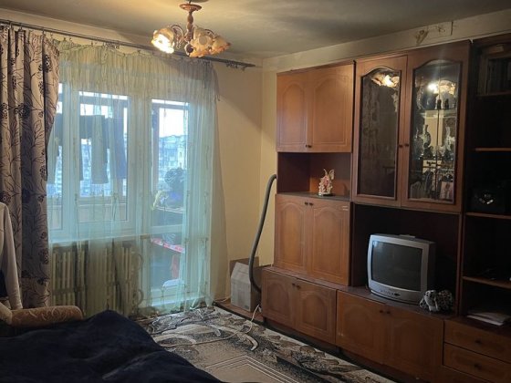 Здається кімната для однієї дівчини (вільно з 15 грудня) Ивано-Франковск