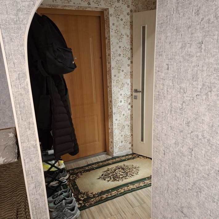 Підселення в квартиру на просп. Відродження, без власників - фото 1