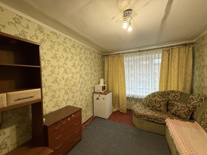 Оренда кімнати в гуртожитку - фото 1