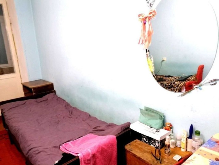 Здам ліжко -місце для проживання дівчини.Василя Червонія. - фото 1