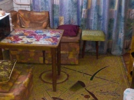 Візьму  дівчину на підселення. 2500Гр. в місяць. (Це з компослугами). Чернівці