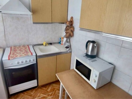 МОЖНА ДІВЧАТ! Оренда 2х кімнатної, НЕБЕСНОЇ СОТНІ-ПОЛЄТАЄВА, є балкон Черновцы