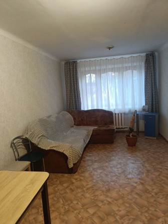 Оренда кімнати в гуртожитку у центрі - фото 1