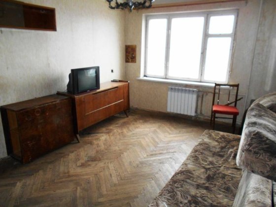 **ЦЕНТР! Гуртожиток Здам в оренду кімнату  р-н Червоний Міст Чернигов