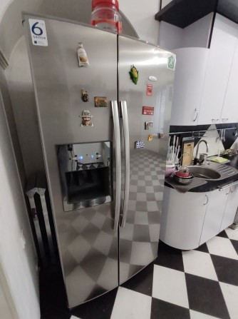 Сдам дом 4 к 140 м евроремонт,центр рядом, животных любых можно! - фото 1