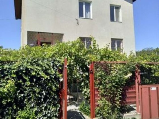 Сдам дом Сухой лиман 5 к 200 м ,подвал капитальный, животные обсуждают Одесса