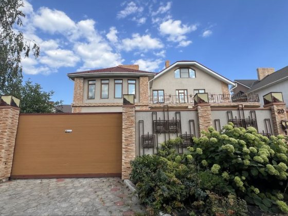 великий будинок тривалий період біля моря Одеса