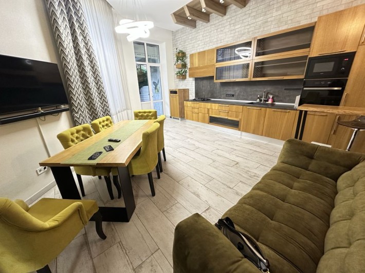 Аренда дома на 9 Фонтана с подвалом - фото 1