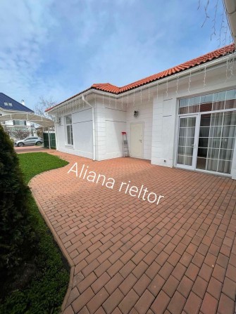 Аренда одноэтажного дома 4 комнаты  дом на длительно Совиньон-3 - фото 1