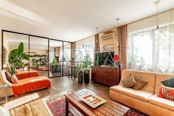 Оренда будинку 230 м2/ Солом'янський район/ газ/ генератор/ гараж - фото 1