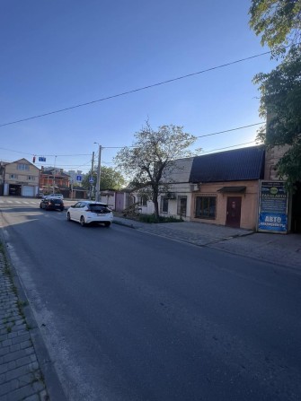 Сдам дом ,фасад,угол Щорса(Дорога Север/Юг) - фото 1