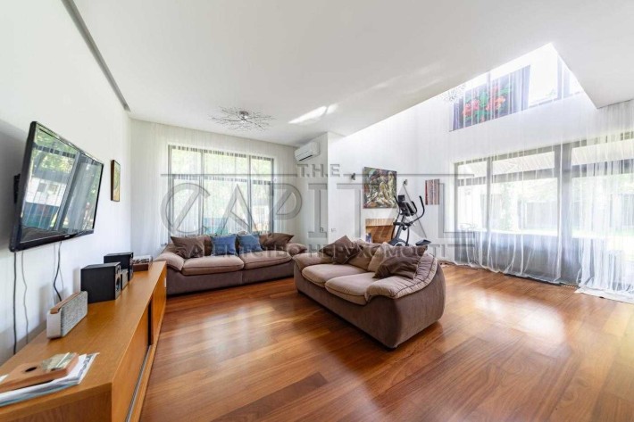 Оренда 6 кімнатного будинку Патріарха Володимира Романюка Житомирська - фото 1