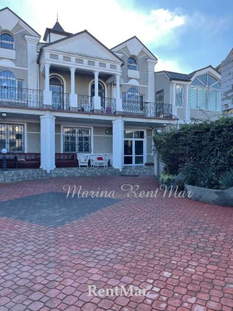 Добротный дом 500 м 6 комнат жильё/ бизнес 7 Б Фонтана Видео в ссылке - фото 1