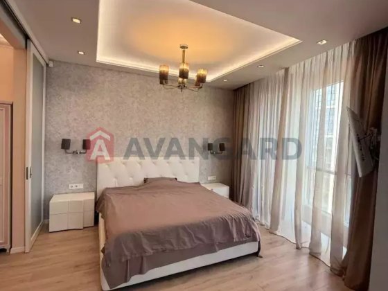 Центр Дніпра квартира в новобудові з ремонтом 120 кв Дніпро