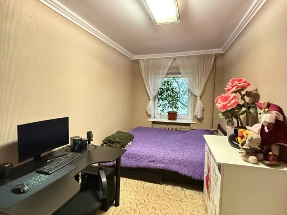 Ціну знижено!Продаж трикімнатної квартири, Дніпровський район