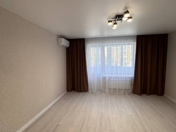 Продаж 3-х кімнатної квартири  з новим євроремонтом Кропивницький