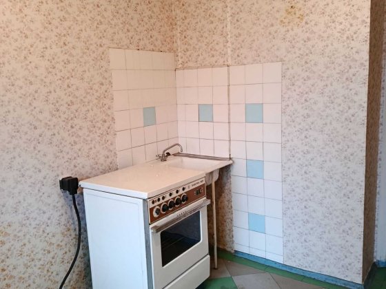 Продам НЕ ДОРОГУЮ 2-комнатную, 54м2, Тополь-1. Днепр