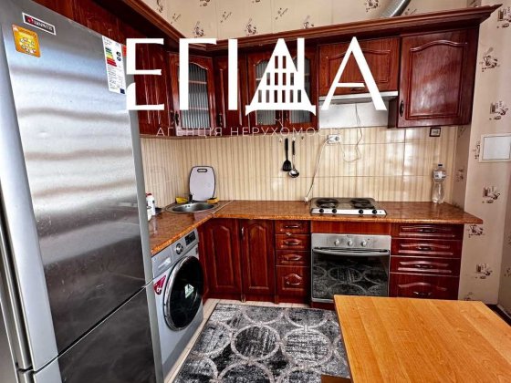 Продаж 2-кімнатноі квартири з меблями та технікою,  3/5, 56 кВ Кропивницький