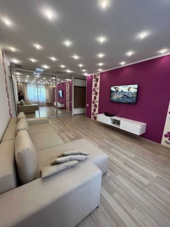 Продам 3к квартиру. Набережная. - фото 1