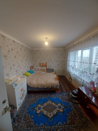 Продам 2х кімнатну  на вул. Перемоги - фото 1