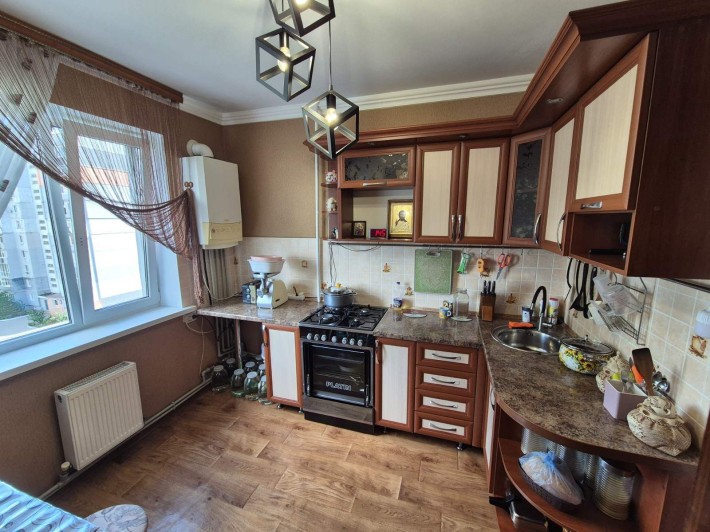 Продаж 2к квартири з газ.авт.опаленням, вул.Ю.Коваленка. 48 500$ торг - фото 1