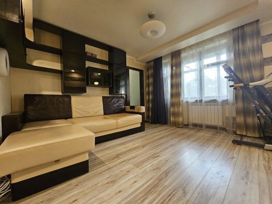 Продам 3х комнатную квартиру на Титова, верх пр А. Поля, пр. Кирова. Дніпро