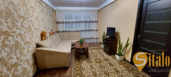 Продаж 3х.к.кв. по вул. Полякова (035) - фото 1