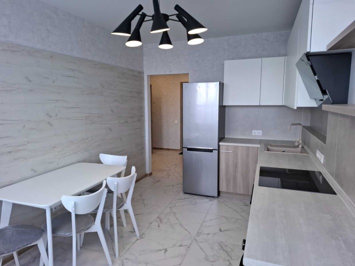 Продаж 2-х кімнатної  Ракетна 24, Голосіївській район - фото 1