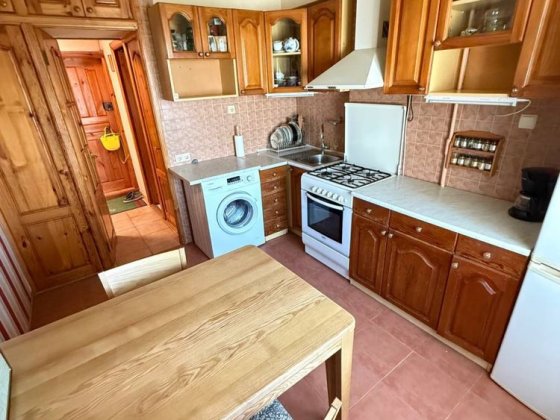 Є-відновлення! Продам просторную 3к с большой кухней на Победе Днепр