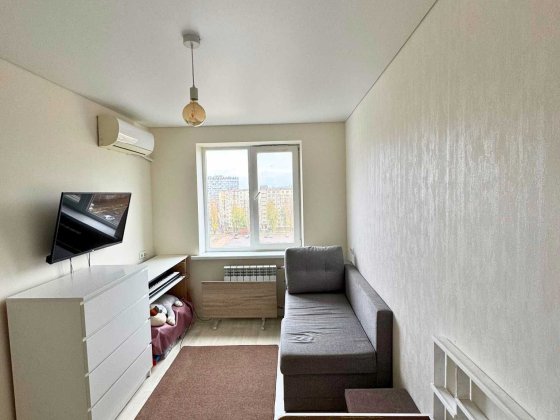 Продам 2-кімнатну на Бульварі Слави 3 Перемога -5 Днепр