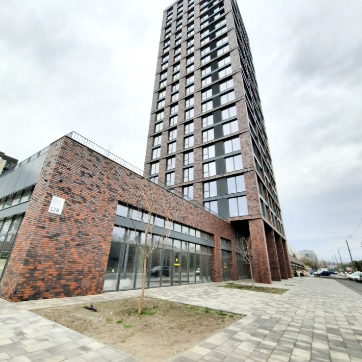 Продам квартиру 47 м2 в ЖК Маршал, Победа - фото 1