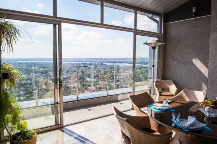 Продажа квартиры, ЖК Status Grad, ул. Завальная, Дарницкий р-н - фото 1