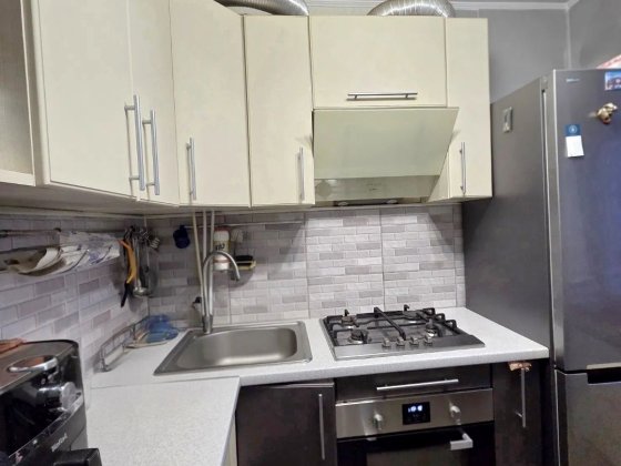 Продається 2 кім Кр. Ринок Кропивницький