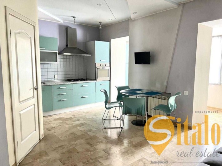 Продаж 3-х кімн. квартири на проспекті Соборний. - фото 1