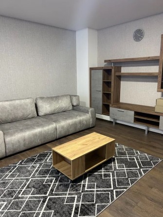 Продам квартиру-студію  в центрі міста - фото 1