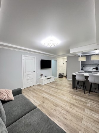 Продам трикімнатну квартиру в Центрі м. Кропивницький - фото 1