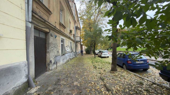 Продаж 2-кім квартири по вул. Б. Хмельницького. - фото 1