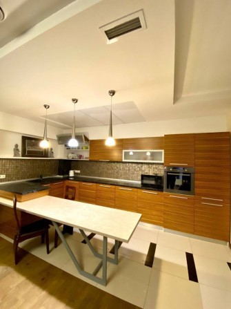 3к! 80 кв м! Новострой!Центр парк Глобы!Генераторы!Паркинг! Срочно! - фото 1