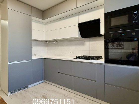 ПРОДАЖА 2-х квартиры с ремонтом в Хортицком р-не, 2 этаж