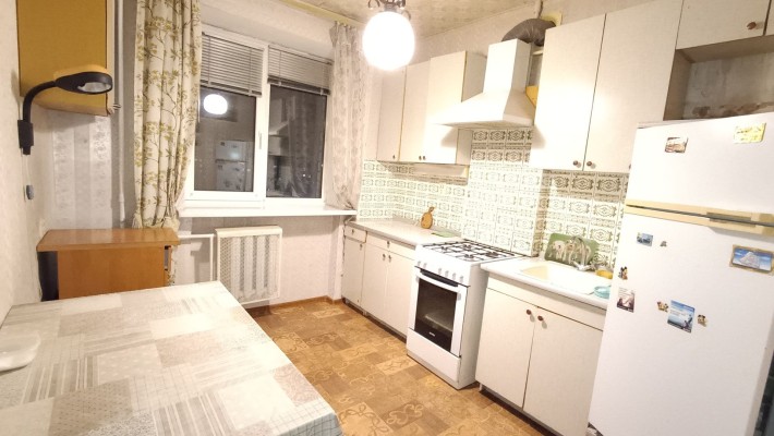 Продам 2 комн. квартиру на проспекте Поля / Медтехника. - фото 1