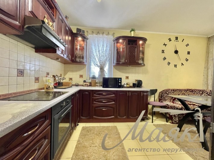 3кімн. в центрі, Набережна 4/14 - фото 1