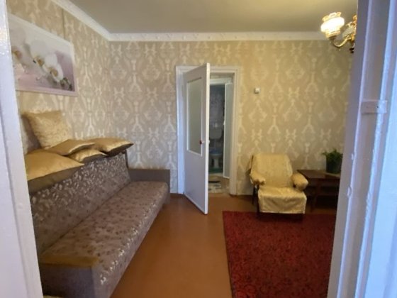 Квартира на другому поверсі, цегляний будинок Житомир