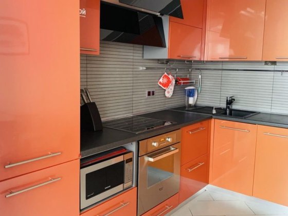 1-кімн.кв. вул. Українська, 10/16к, 48м, закритий двір